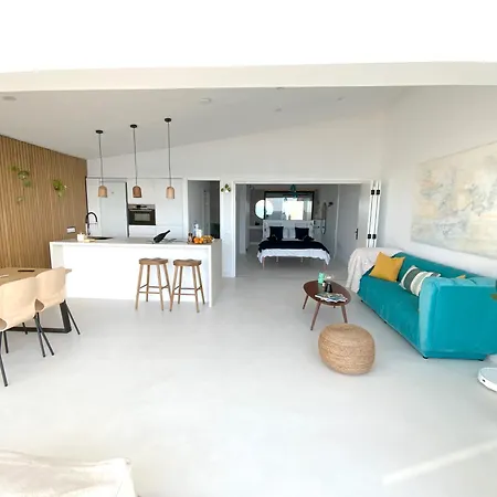 ¡vistas Al Mar Y Lujo En Bajamar! Apto Boutique 바하마르