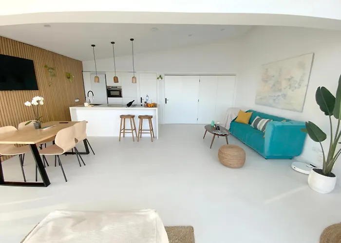 ¡vistas Al Mar Y Lujo En Bajamar! Apto Boutique * Bajamar (La Laguna)