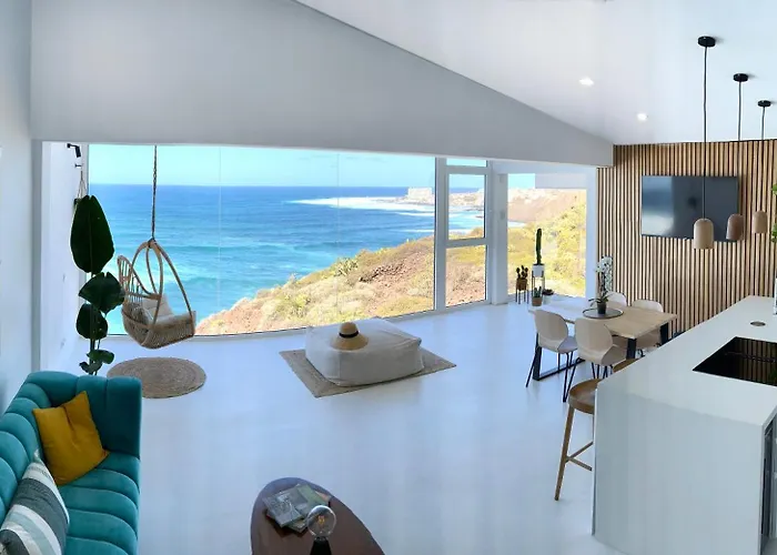 ¡vistas Al Mar Y Lujo En Bajamar! Apto Boutique *